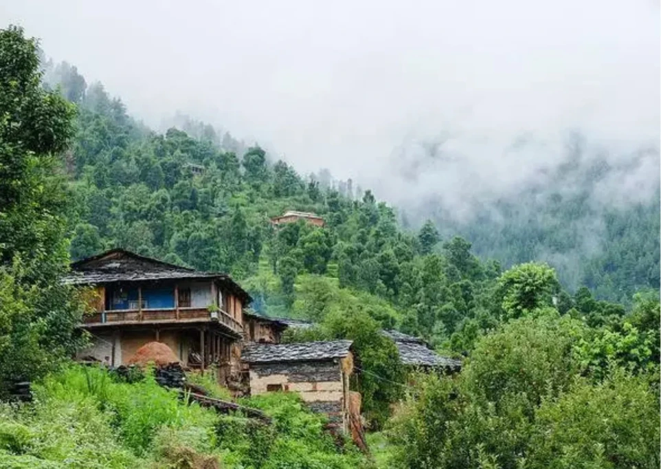 Gushaini & Banjar Villages